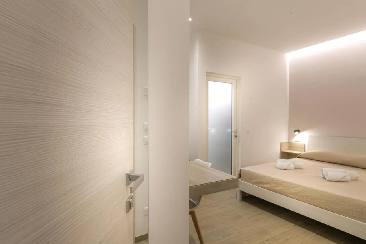 Coresi Rooms Cefalù 0*,